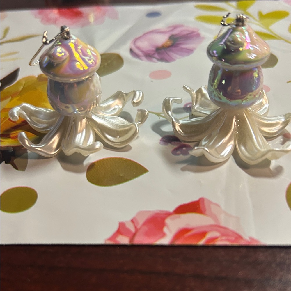 Iridescent Pearl Floral Drop Earrings - Home Accents